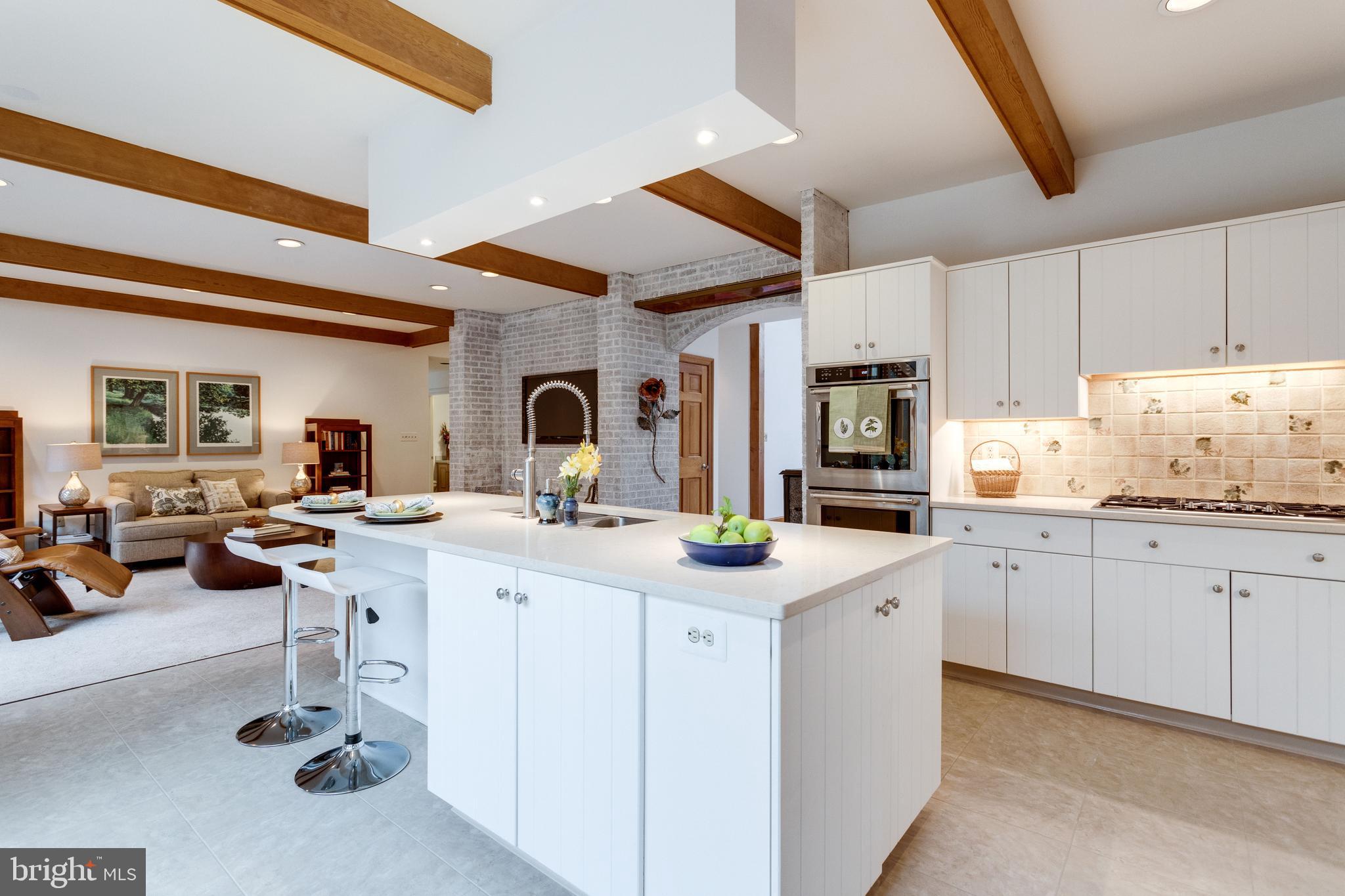 10505 Hunters Valley Road Vienna, VA 22181 - Photo 13 of 64 Gallery Image 13