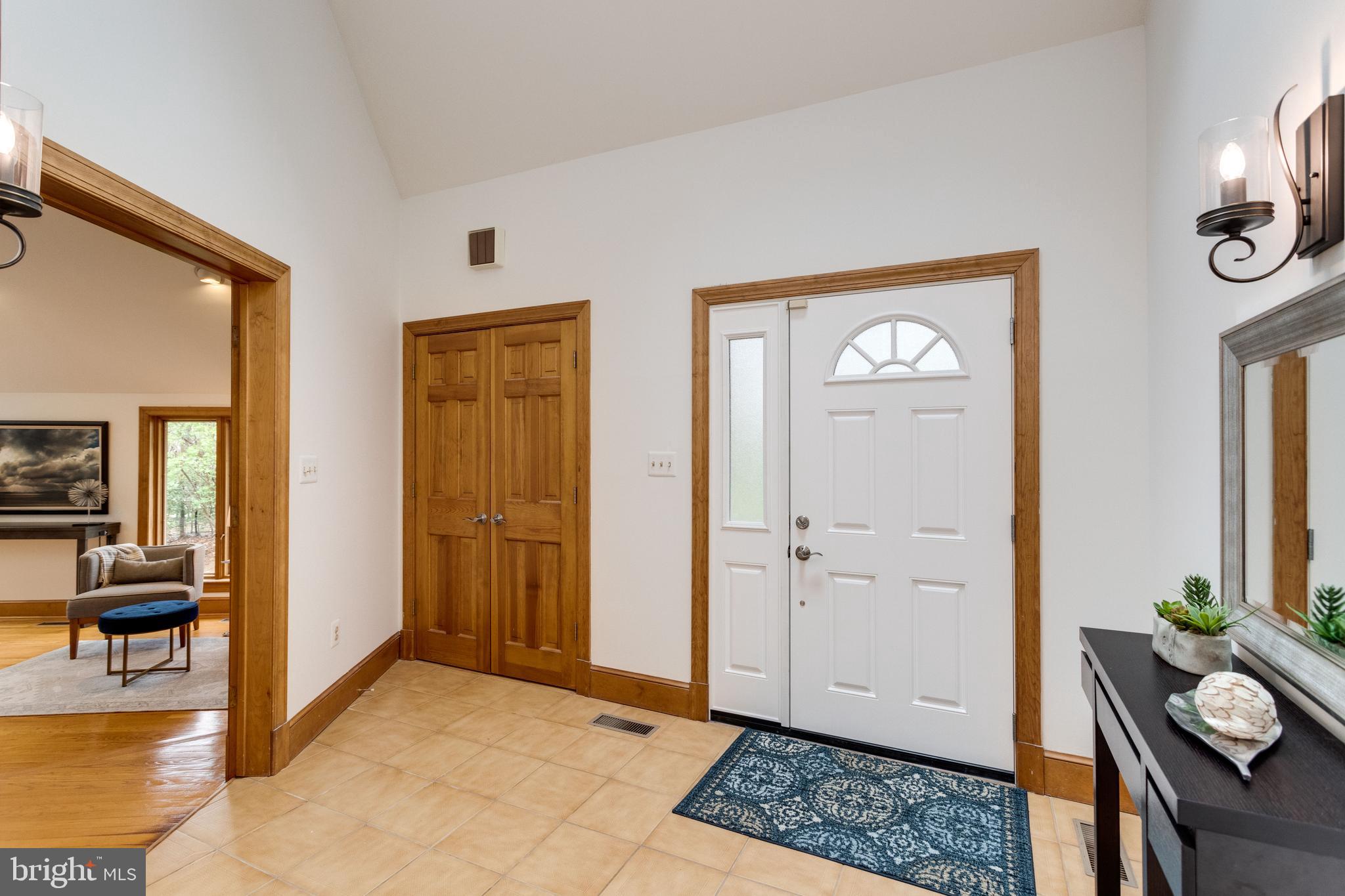 10505 Hunters Valley Road Vienna, VA 22181 - Photo 3 of 64 Gallery Image 3