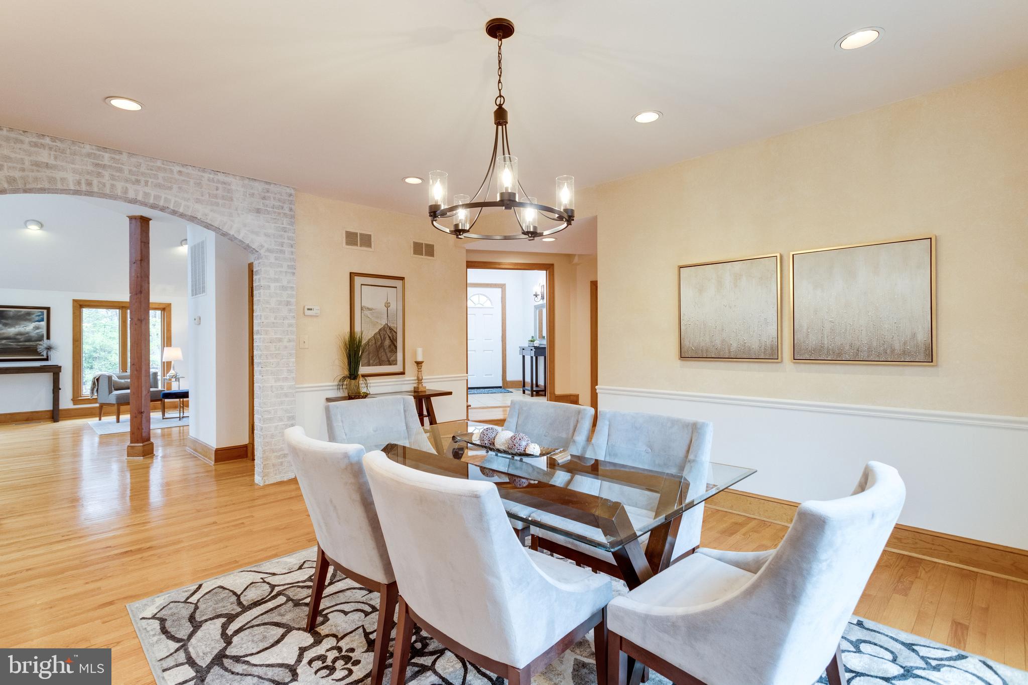 10505 Hunters Valley Road Vienna, VA 22181 - Photo 23 of 64 Gallery Image 23