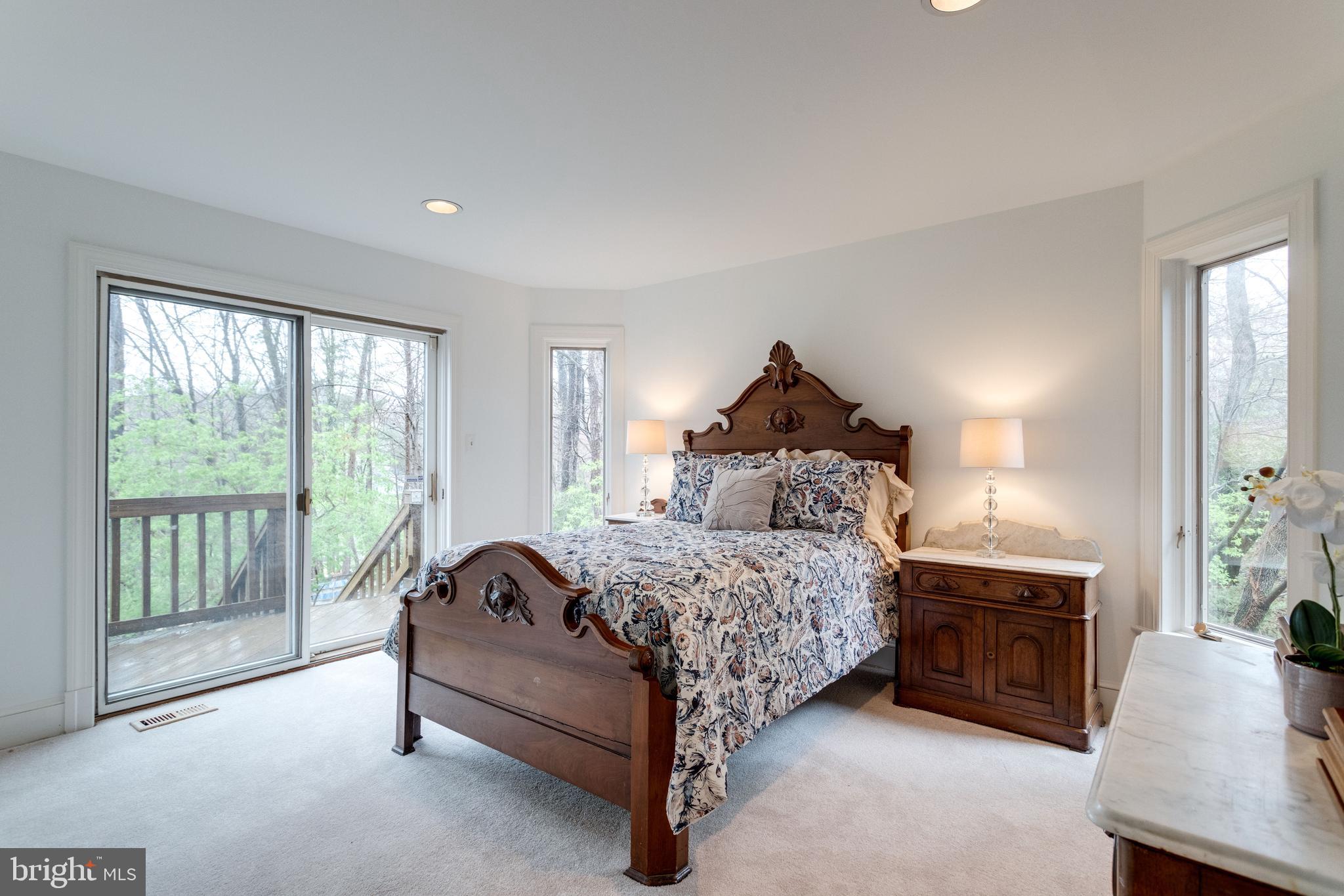 10505 Hunters Valley Road Vienna, VA 22181 - Photo 31 of 64 Gallery Image 31