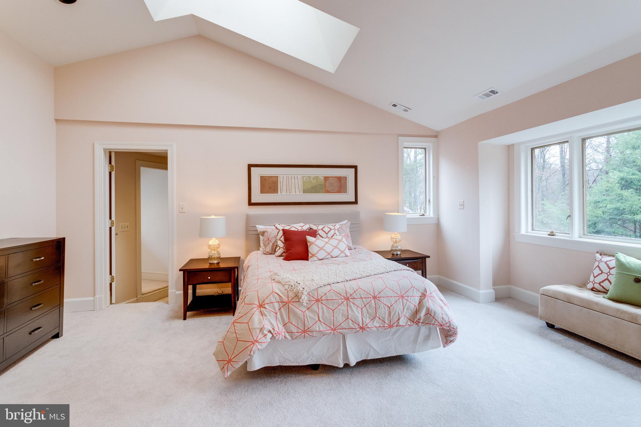10505 Hunters Valley Road Vienna, VA 22181 - Photo 34 of 64 Gallery Image 34