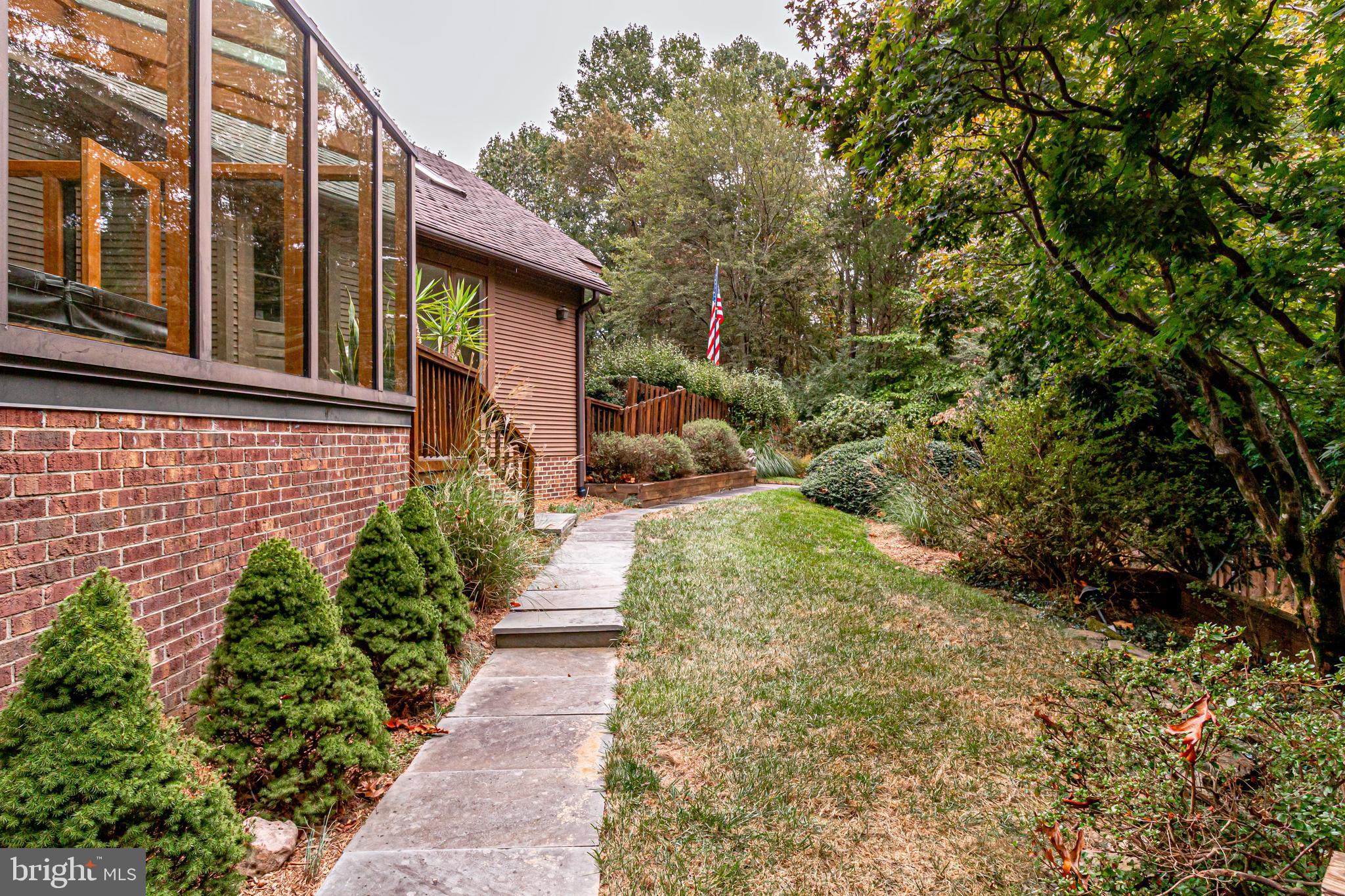 10505 Hunters Valley Road Vienna, VA 22181 - Photo 57 of 64 Gallery Image 57