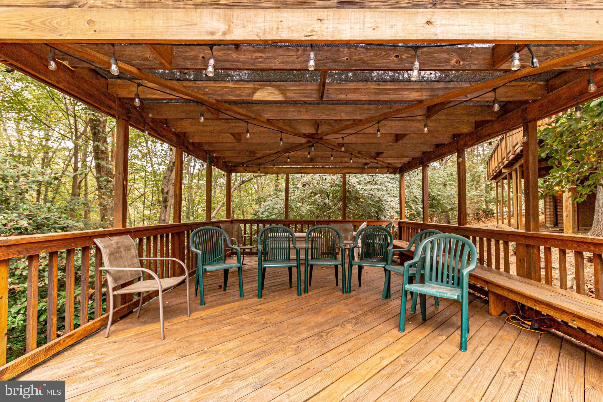 10505 Hunters Valley Road Vienna, VA 22181 - Photo 62 of 64 Gallery Image 62