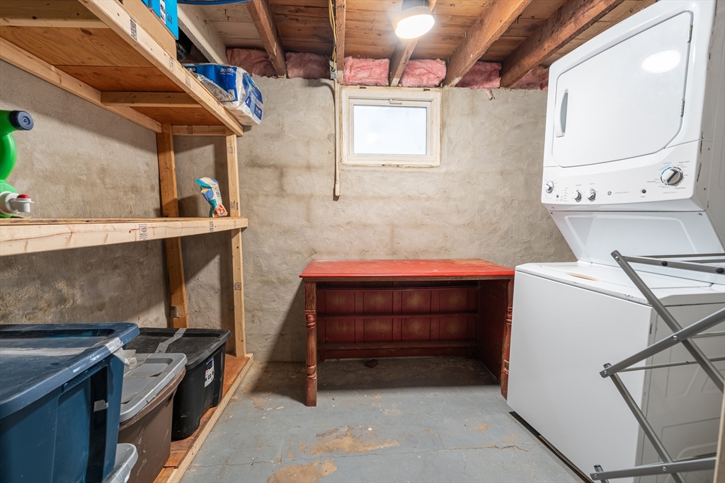 58 Appleton Street Springfield, MA 01108 - Photo 17 of 20