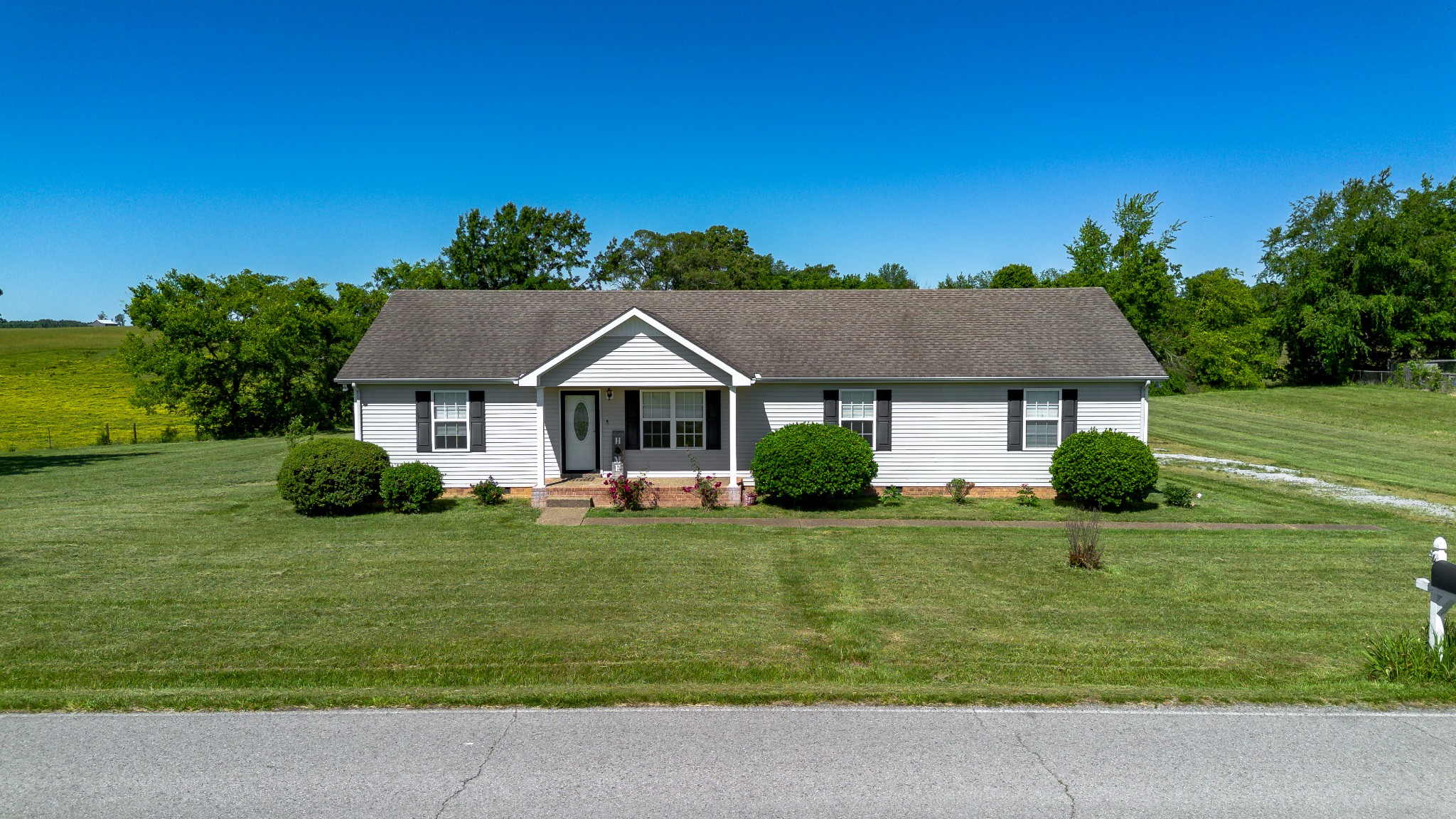 491 White Road Portland, TN 37148 - Photo 1 of 30