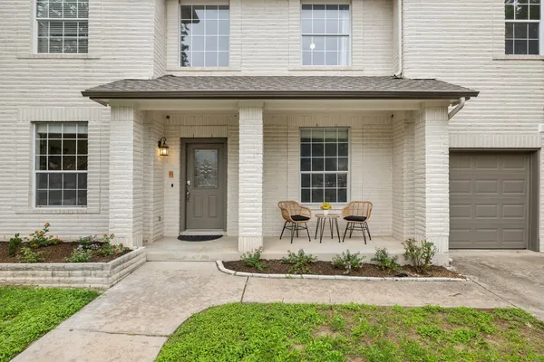 $580,000 | 208 Settlers Valley Drive, Pflugerville, TX 78660