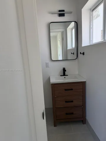 $3,300 | 6117 Northwest 27th Street, Unit 1, Margate, FL 33063