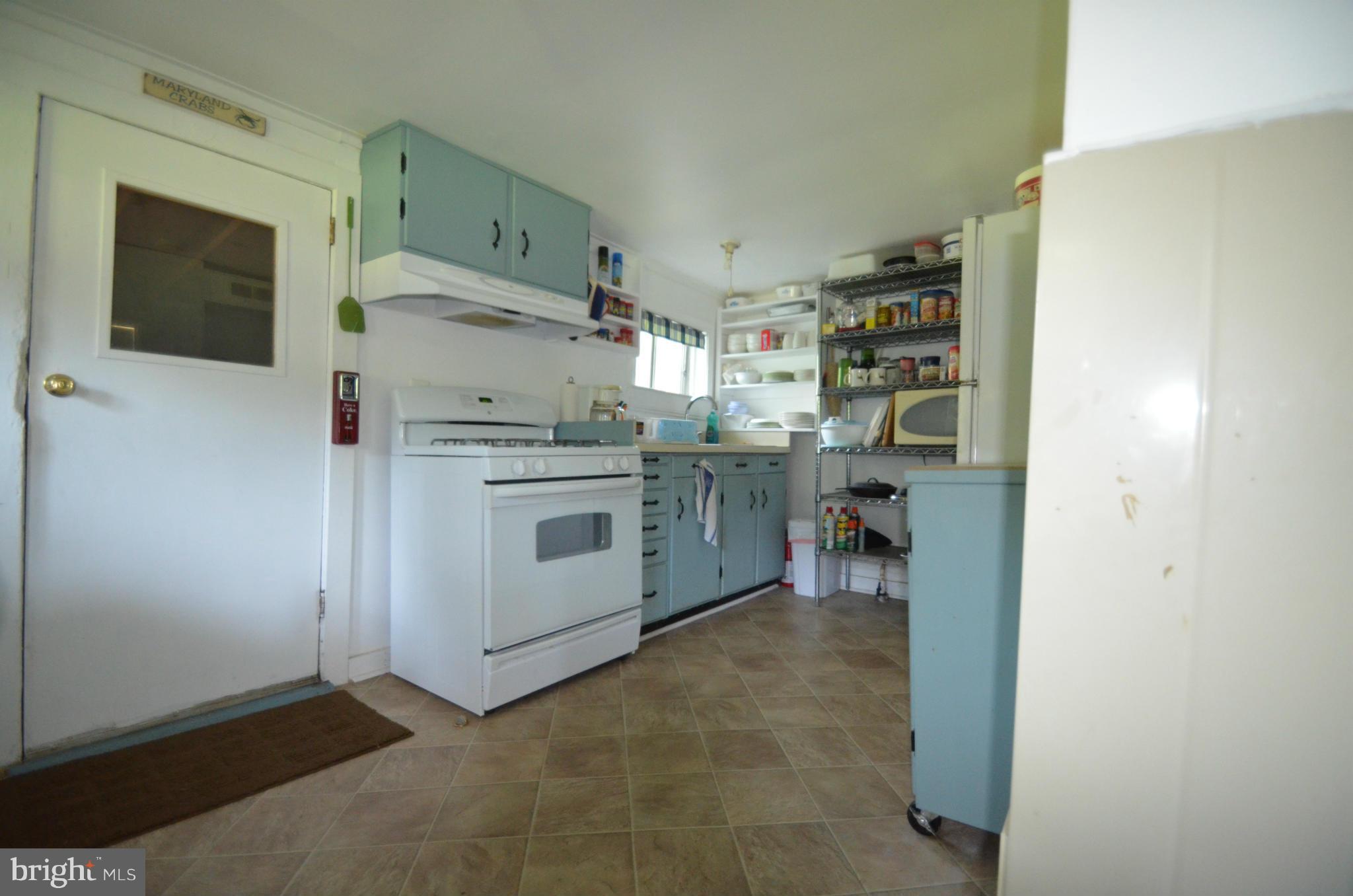 9106 Fairlee Road Chestertown, MD 21620 - Photo 7 of 8 Kitchen