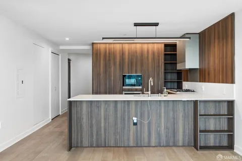 $1,388,000 | 280 Spear Street, Unit 10D, San Francisco, CA 94105
