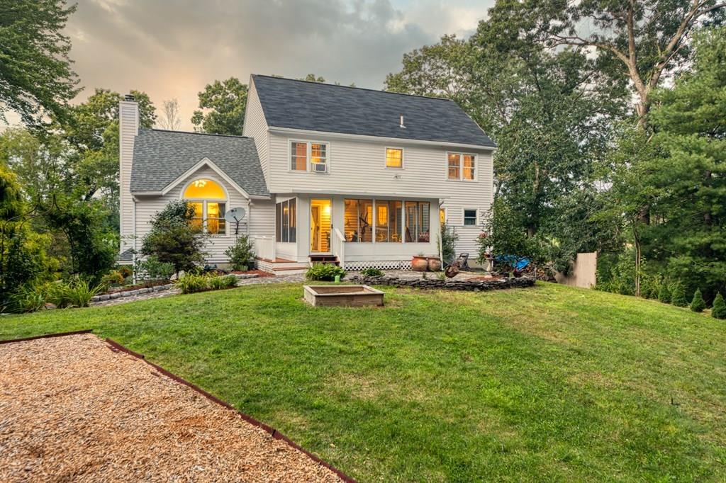 37 Middle Road Newbury, MA 01951 - Photo 35 of 42 a house view with a garden space