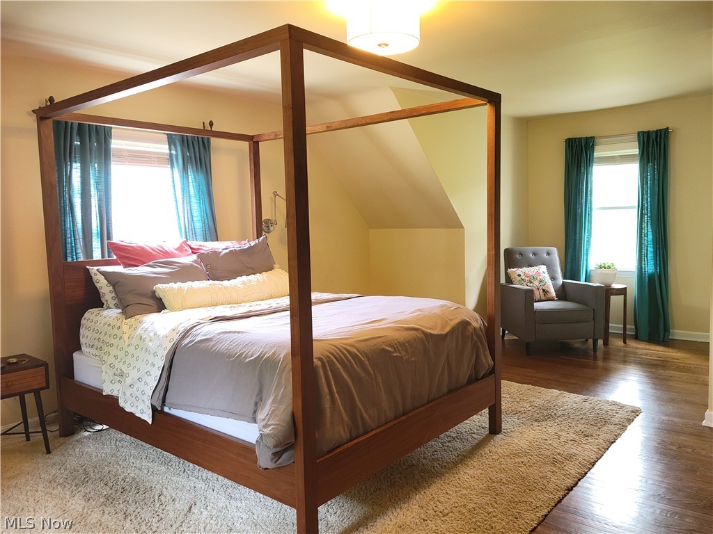 655 Merriman Road Akron, OH 44303 - Photo 17 of 25 Primary Bedroom