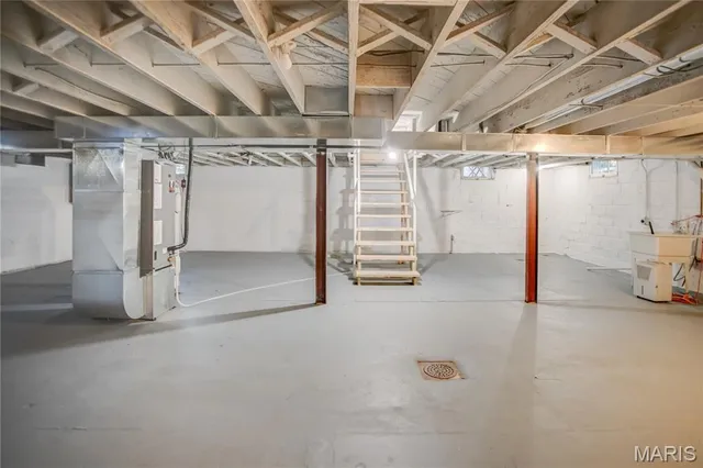 $273,000 | 1601 Poplar Street, Highland, IL 62249