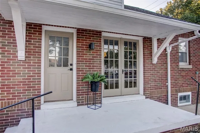 $273,000 | 1601 Poplar Street, Highland, IL 62249