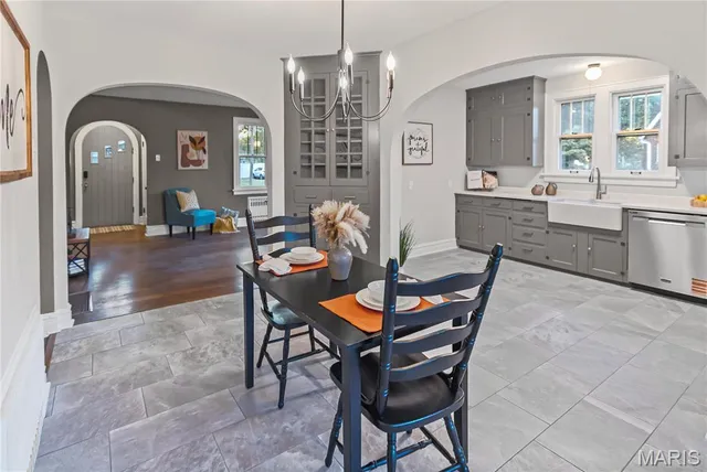 $273,000 | 1601 Poplar Street, Highland, IL 62249