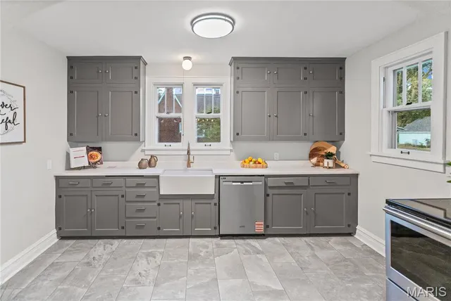 $273,000 | 1601 Poplar Street, Highland, IL 62249