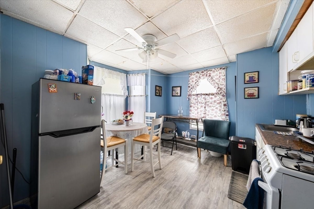 173 Branch Street Lowell, MA 01851 - Photo 14 of 33