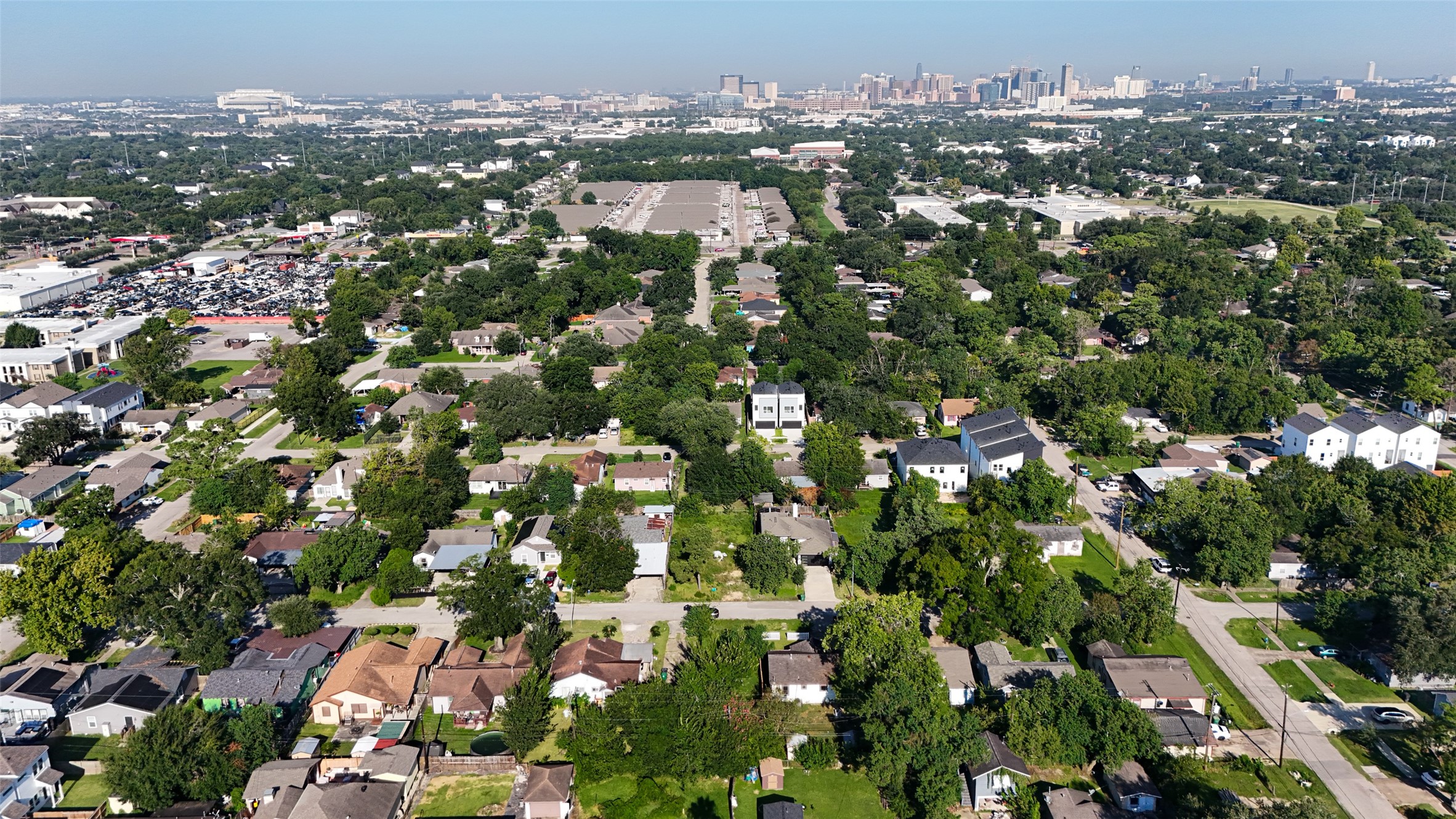 7016 Conley Street Houston, TX 77021 - Photo 12 of 17 an aerial view of residential houses with city view