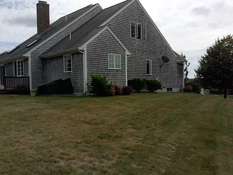 26 High Hawk Road Portsmouth, RI 02871 - Photo 7 of 23 Exterior Front.