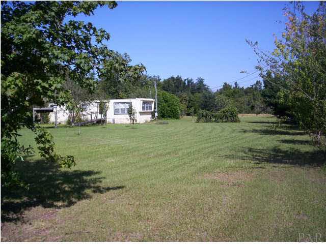 8774 Fortune Road Milton, FL 32583 - Photo 3 of 9 Gallery Image 3
