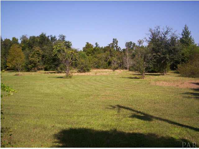 8774 Fortune Road Milton, FL 32583 - Photo 4 of 9 Gallery Image 4