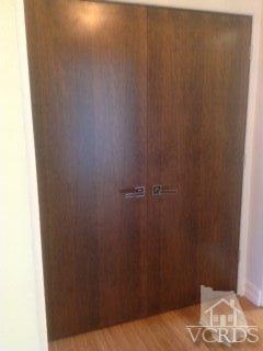 1430 Windshore Way Oxnard, CA 93035 - Photo 13 of 55 a view of a bedroom