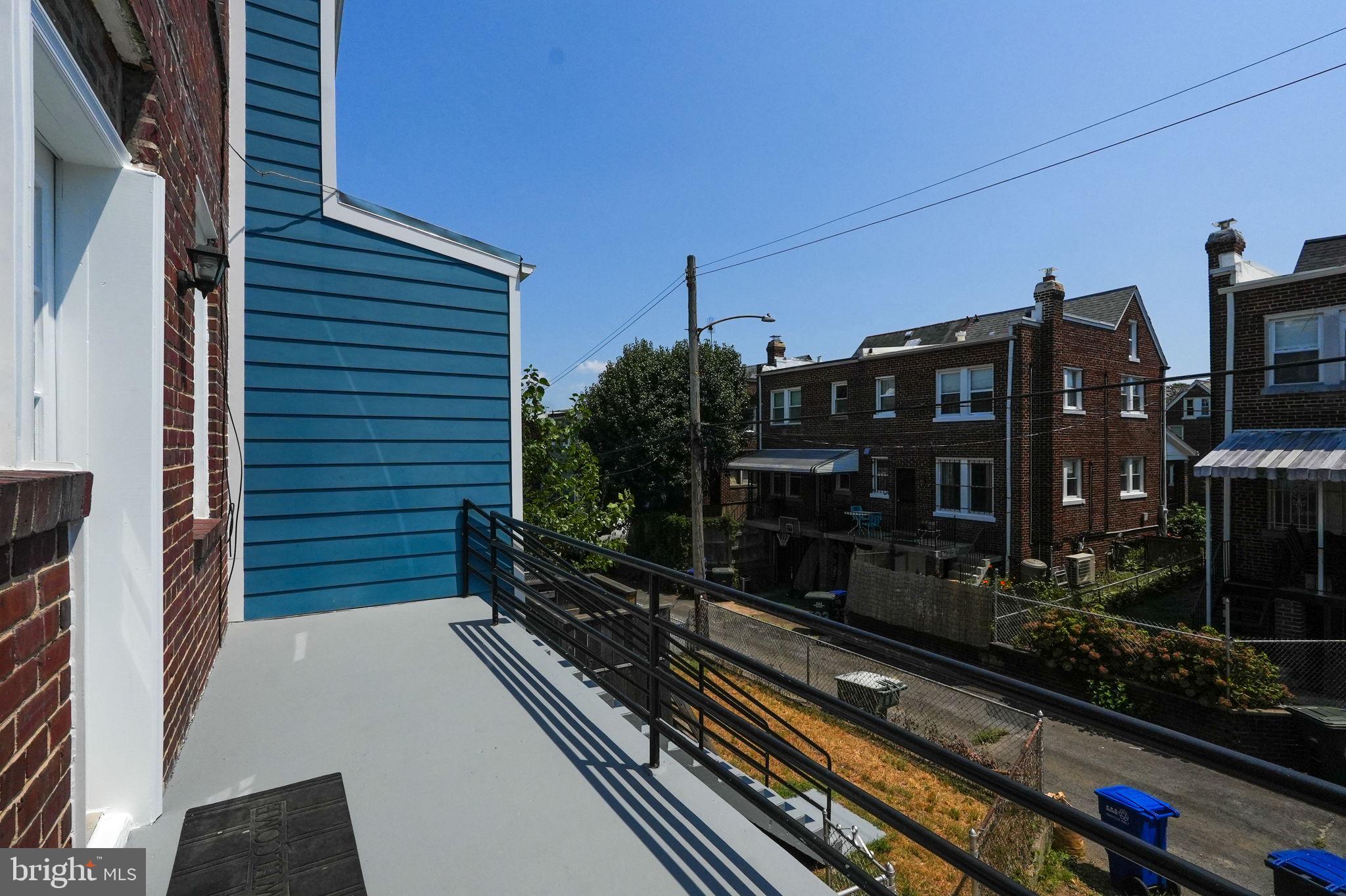 522 Quackenbos Street Northwest Washington, DC 20011 - Photo 12 of 40