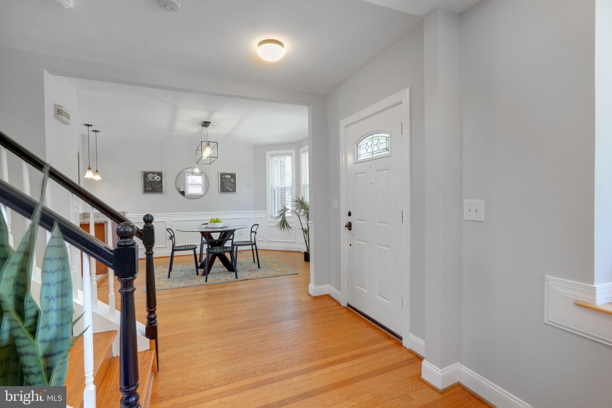 522 Quackenbos Street Northwest Washington, DC 20011 - Photo 4 of 40