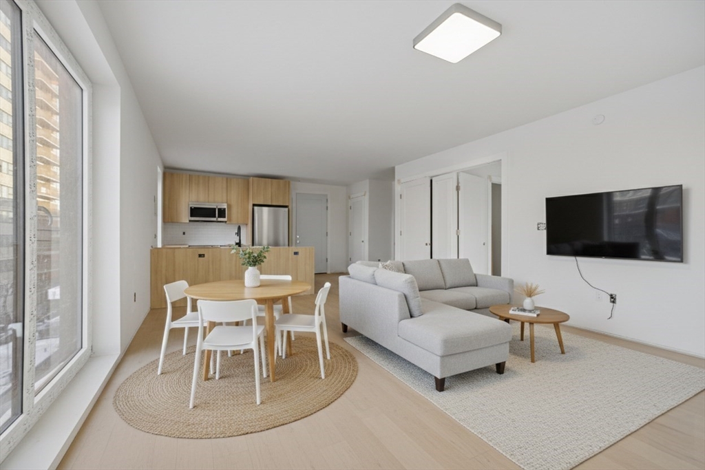 1035 Commonwealth Avenue, Unit 511 Boston, MA 02215 - Photo 3 of 16