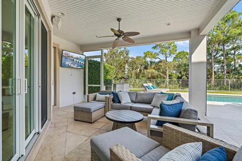 $2,995,000 | 1727 W. Hemingway Drive, Juno Beach, FL 33408