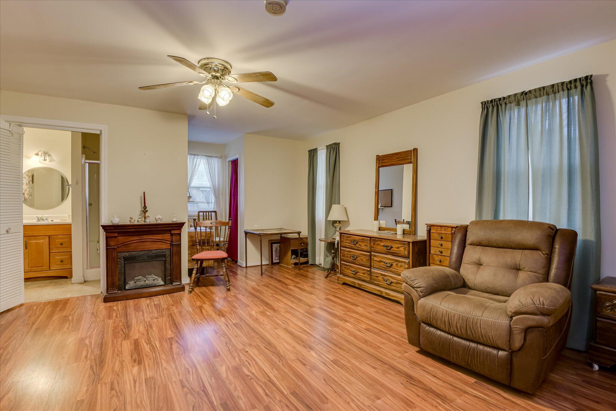 211 West Hugh Street North Augusta, SC 29841 - Photo 22 of 57 23-123