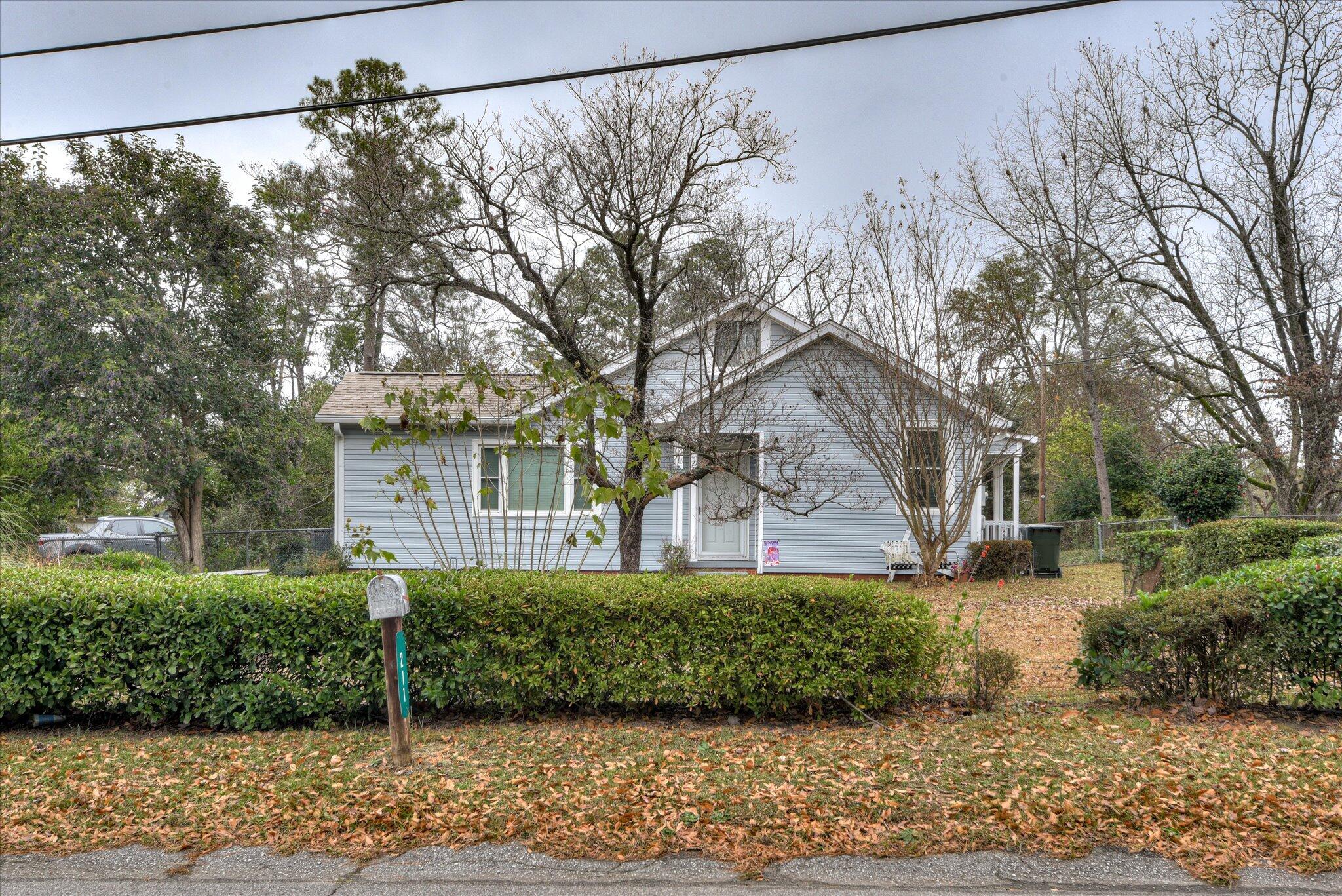 211 West Hugh Street North Augusta, SC 29841 - Photo 4 of 57 05-105