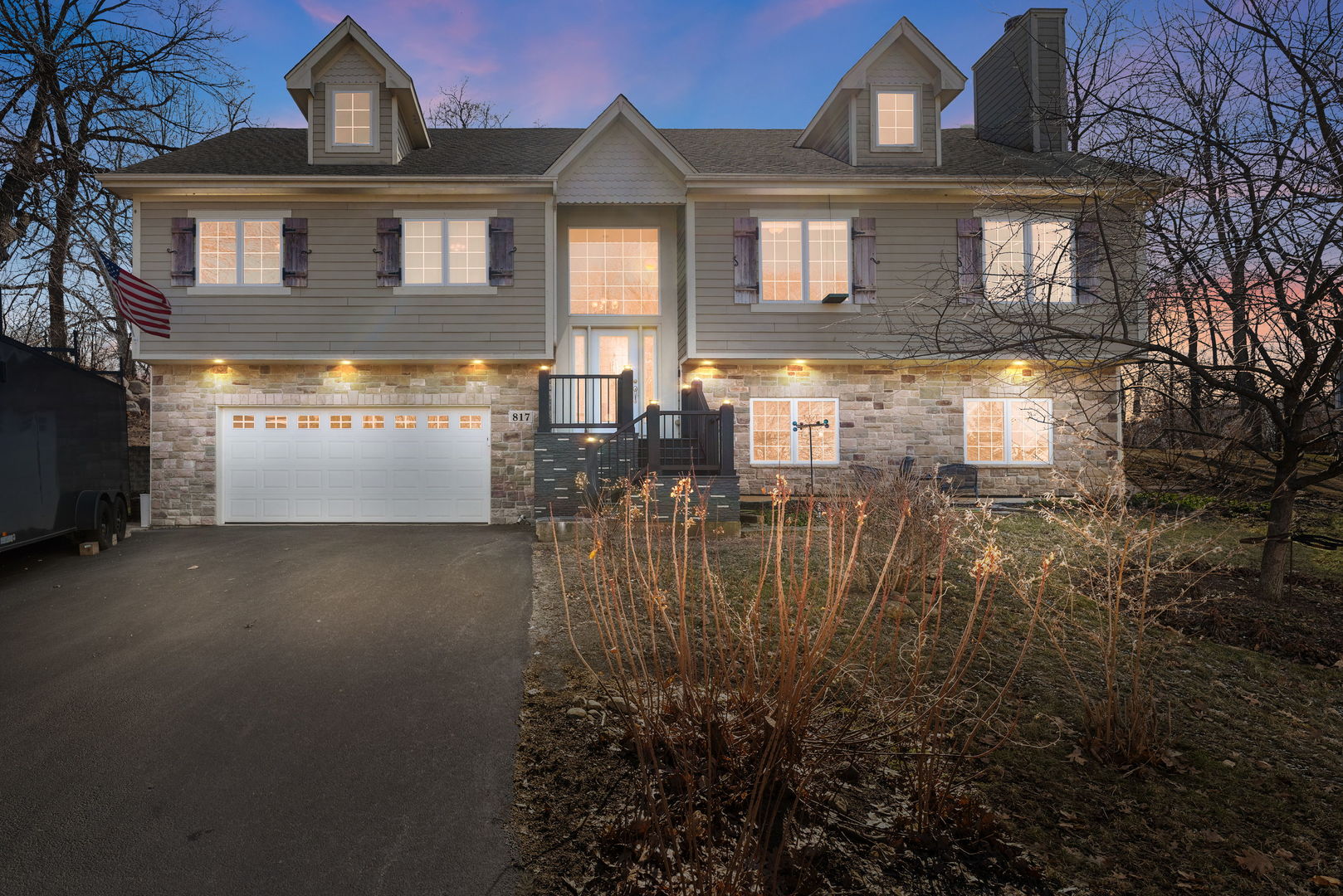 817 Regner Road McHenry, IL 60051 - Photo 1 of 23