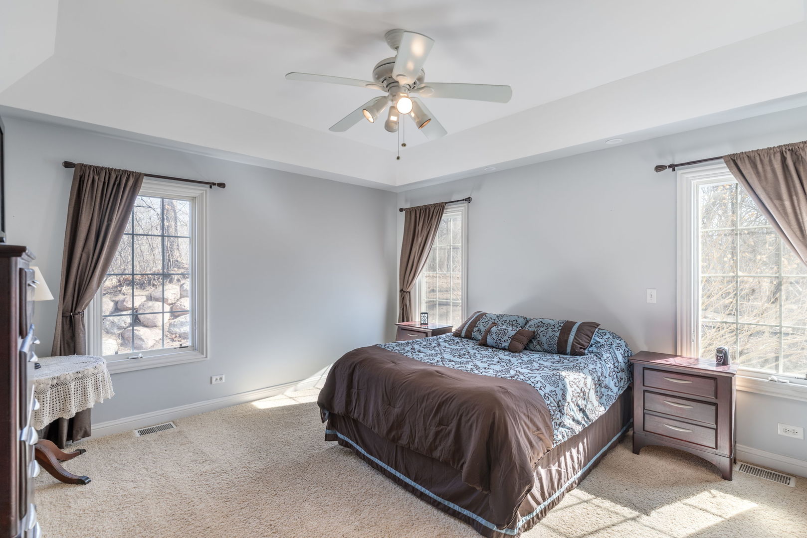 817 Regner Road McHenry, IL 60051 - Photo 11 of 23