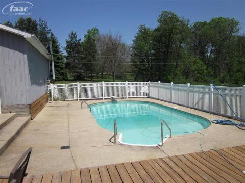 10825 South State Road Morrice, MI 48857 - Photo 17 of 26 20220793-16.JPG
