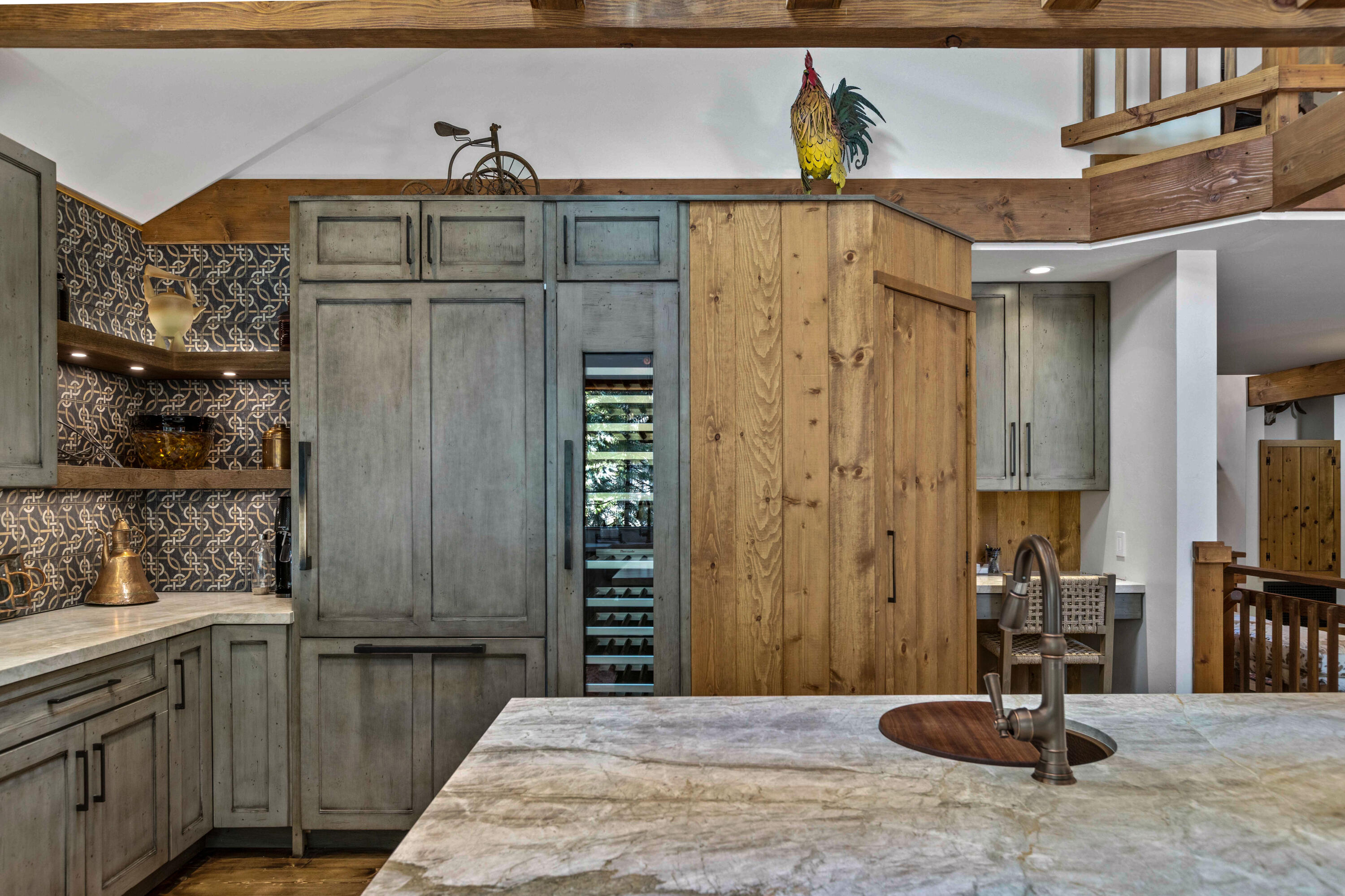 24581 Fern Valley Road Idyllwild, CA 92549 - Photo 18 of 45 a view of a walk in closet