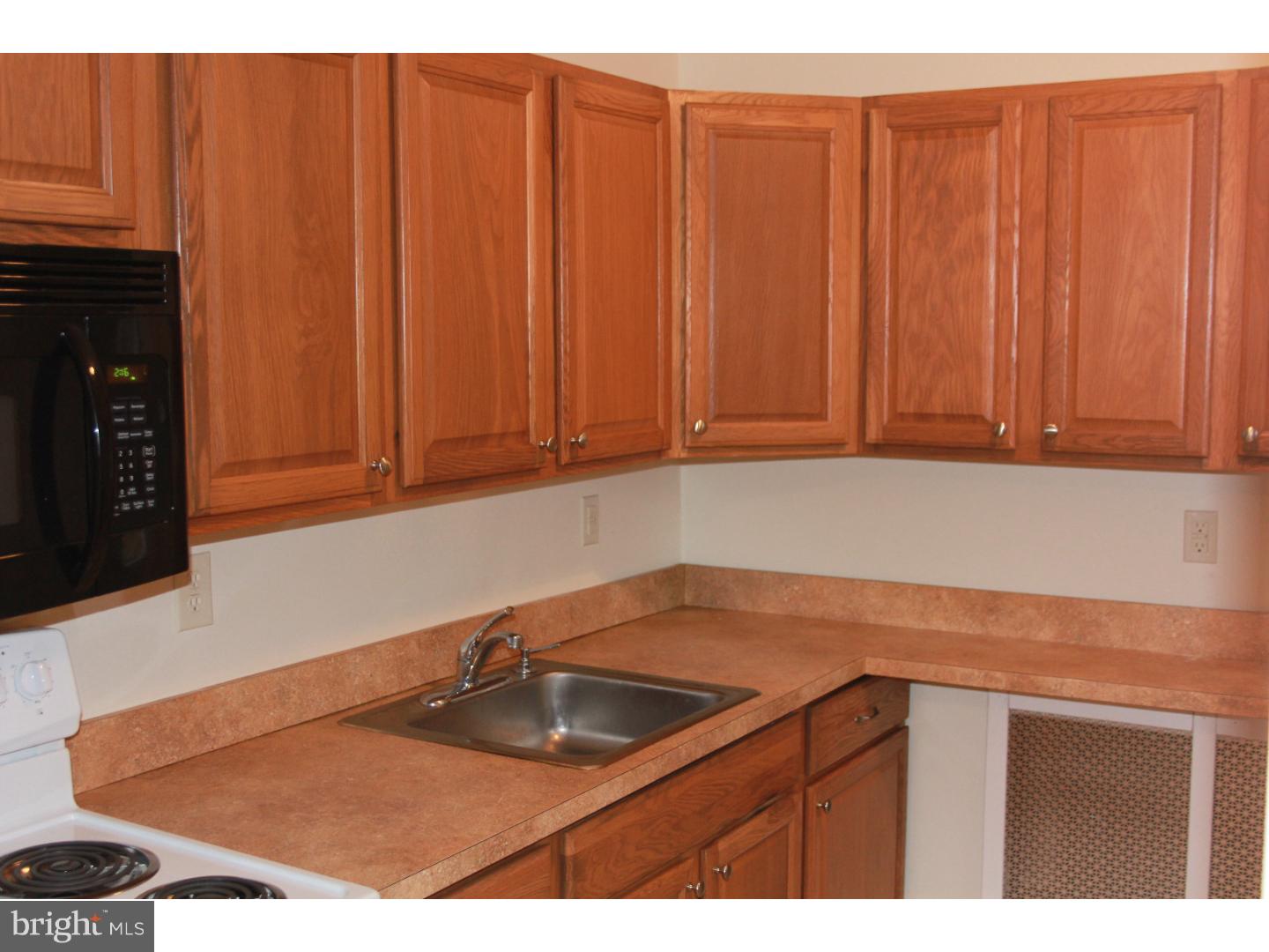 449 Chapel Heights Road Sewell, NJ 08080 - Photo 8 of 19