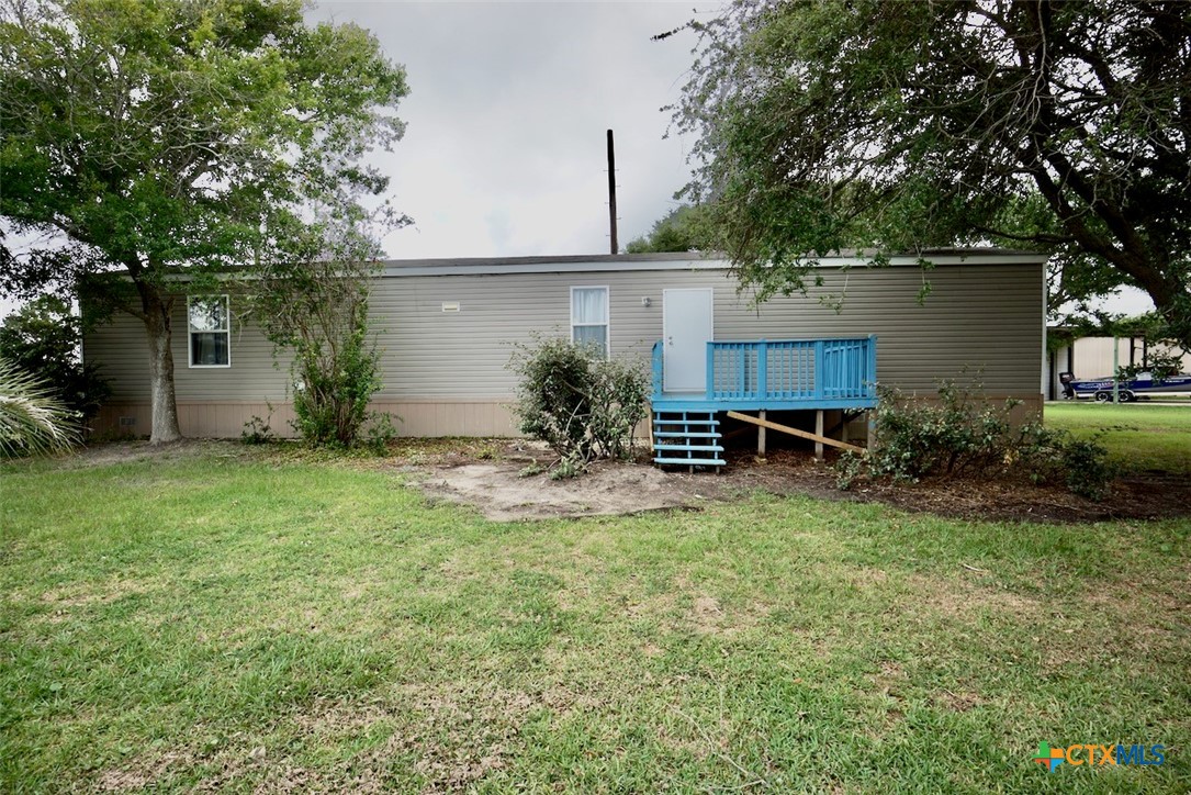 1502 West Monroe Avenue Port O'Connor, TX 77982 - Photo 2 of 22