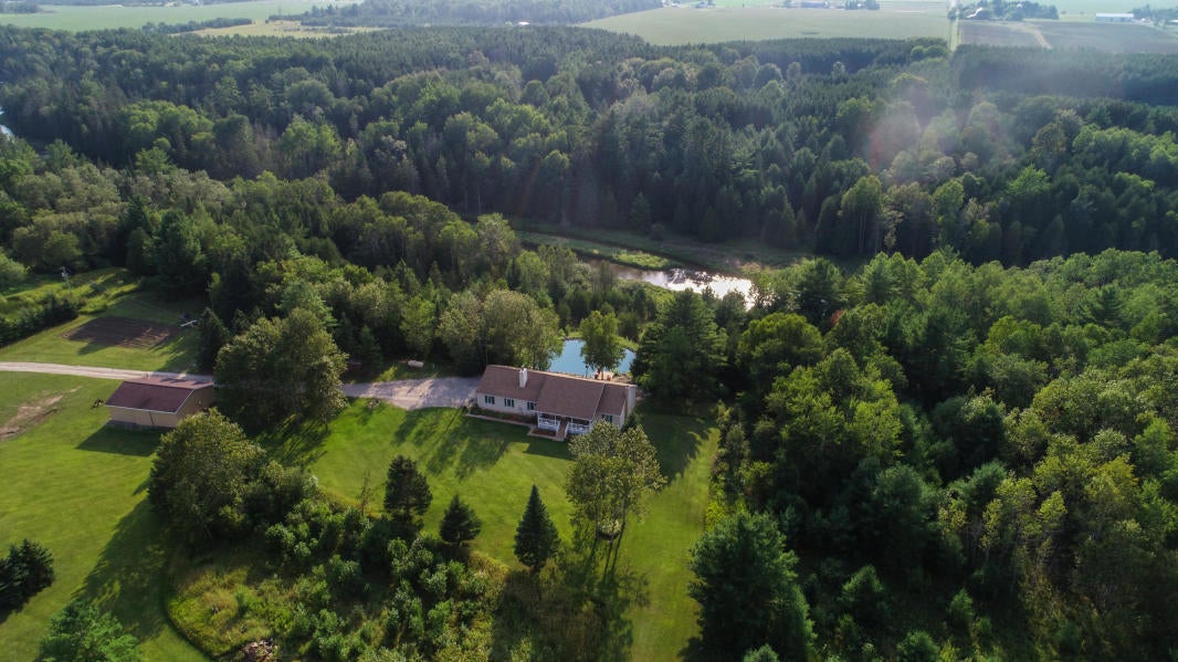 11112 Bushey Road Alpena, MI 49707 - Photo 4 of 70 Gallery Image 4