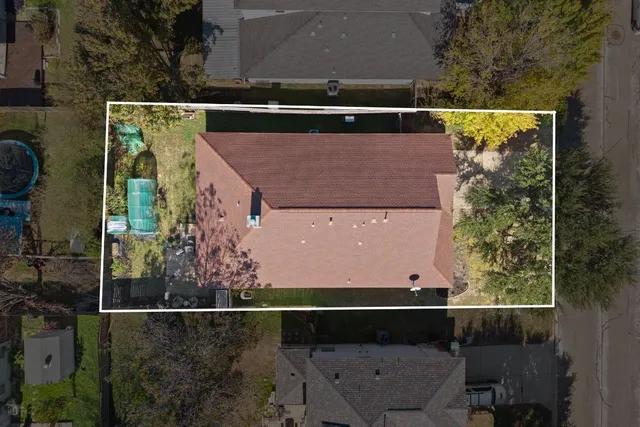 $2,200 | 108 David Drive, Hutto, TX 78634