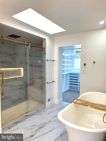 $720,000 | 8104 Overlook Court, Frederick, MD 21702