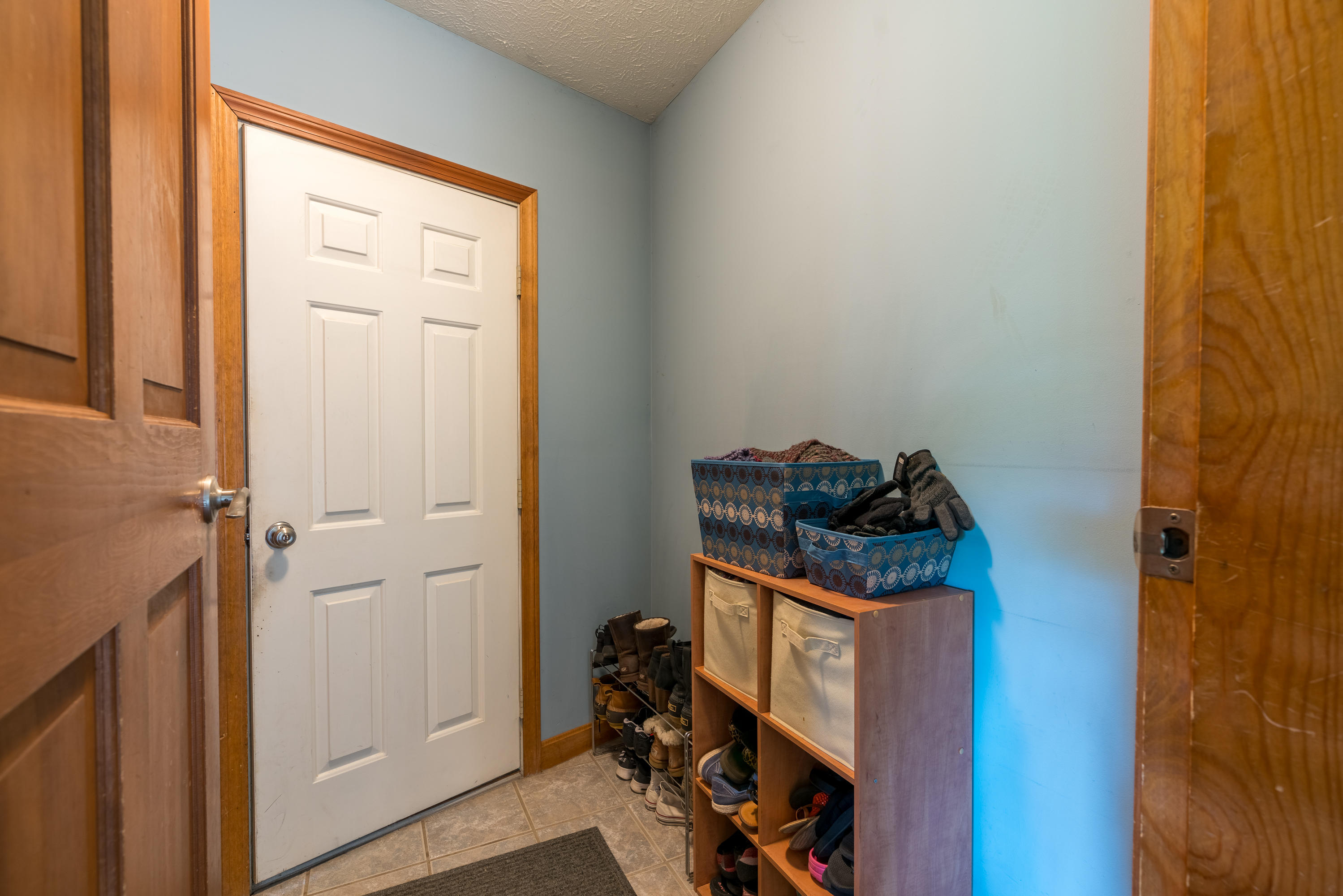 3 Cider Hill Road Sanford, ME 04083 - Photo 34 of 51 Mud room