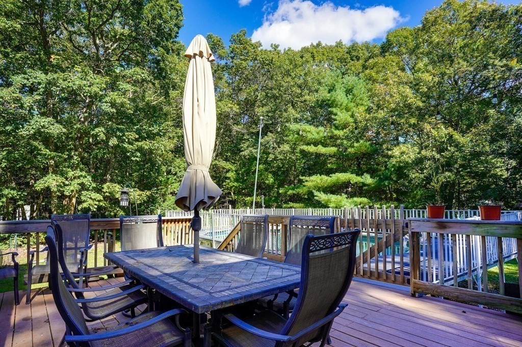 55 Swain Road Chelmsford, MA 01863 - Photo 10 of 11 Gallery Image 10