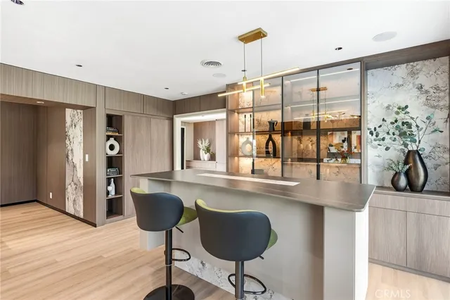 $2,890,000 | 525 East Avenida San Juan, San Clemente, CA 92672