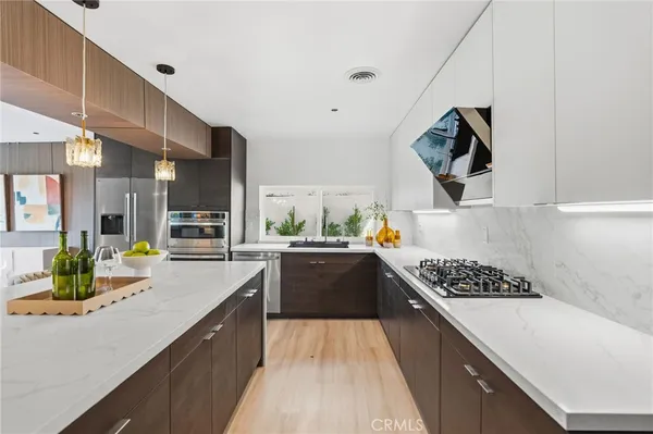 $2,599,000 | 525 East Avenida San Juan, San Clemente, CA 92672