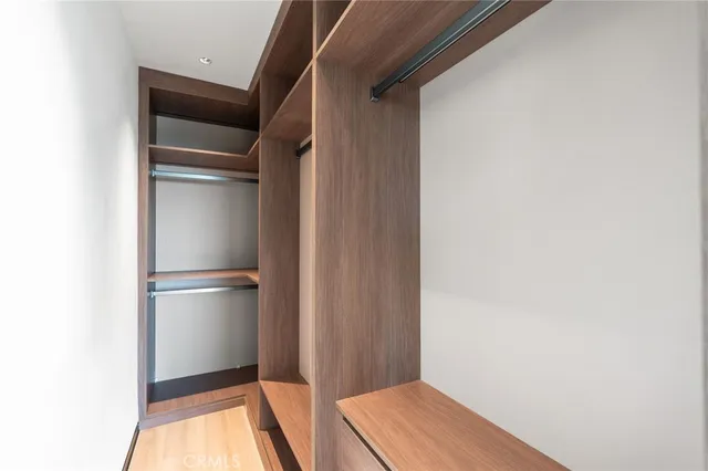 $2,890,000 | 525 East Avenida San Juan, San Clemente, CA 92672