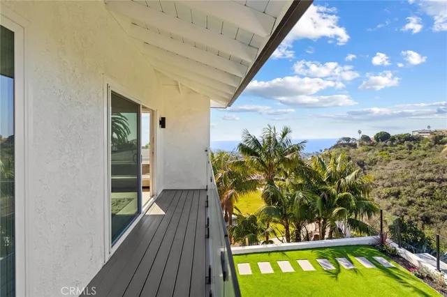 $2,890,000 | 525 East Avenida San Juan, San Clemente, CA 92672
