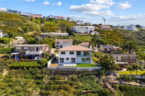 $2,599,000 | 525 East Avenida San Juan, San Clemente, CA 92672