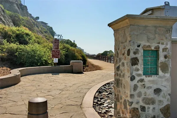 $2,599,000 | 525 East Avenida San Juan, San Clemente, CA 92672