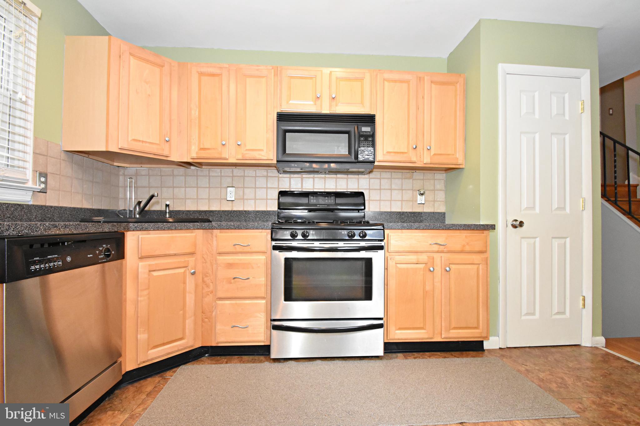 12 Buckingham Road Marlton, NJ 08053 - Photo 11 of 37