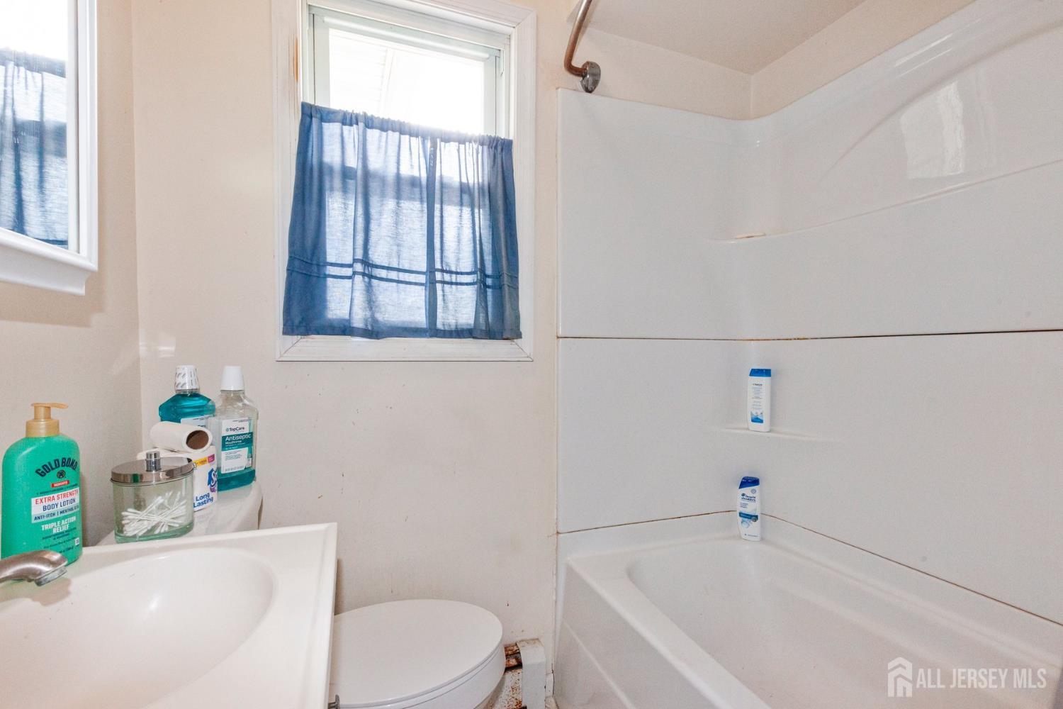 19 Sandfield Road Old Bridge, NJ 08857 - Photo 8 of 16